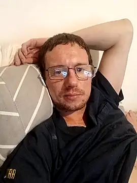 Nightdreams44 online show from December 19, 8:17 pm