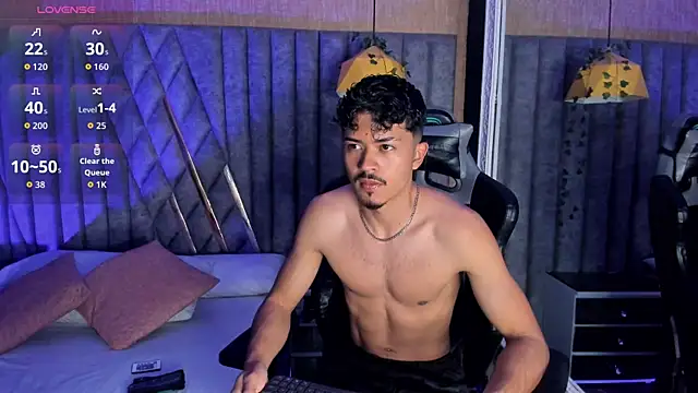 NicolaiKarav online show from April 6, 11:00 am