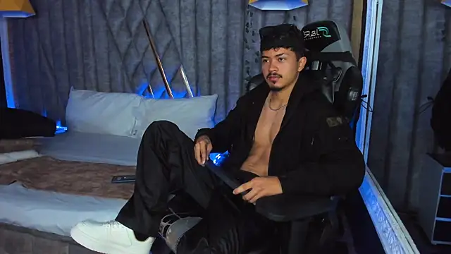 NicolaiKarav online show from February 20, 12:07 pm