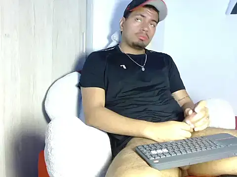 Henry villa23 online show from February 11, 4:17 am