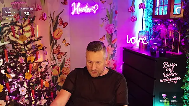 Hunter Fl online show from March 6, 5:21 pm