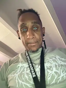 MTheRealrDLlongCrippler online show from March 21, 11:14 am