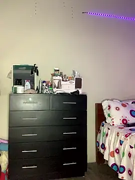 angelxxx95 online show from January 13, 6:45 pm