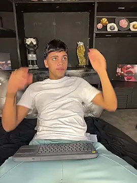 Isaac Collins  online show from December 17, 8:37 pm