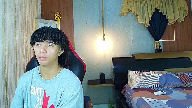 kim curlyy online show from April 12, 1:12 pm