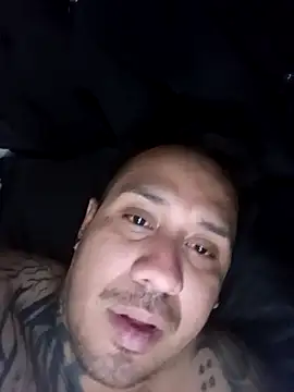 Alessroiyaru online show from December 4, 4:25 pm