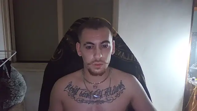 Lionwhispers online show from December 1, 2:47 am