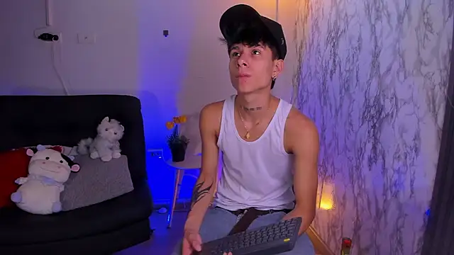 Jake beach  online show from January 10, 3:34 am