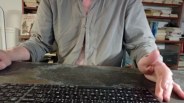 diogene11 online show from November 30, 9:33 am