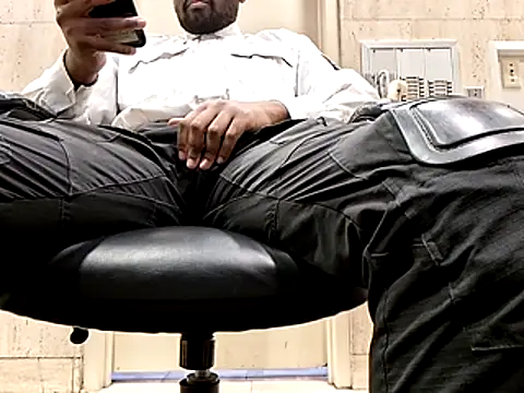 Satxbigblack7 online show from February 8, 6:41 am