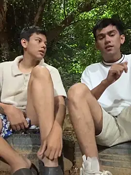 Latin boys79 online show from April 23, 5:45 am