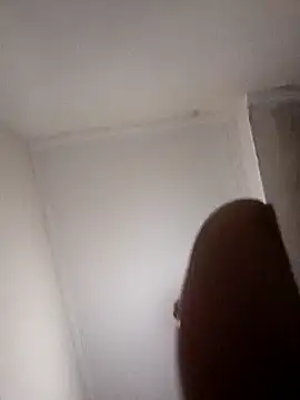 Leandro 5513 online show from December 1, 5:10 am