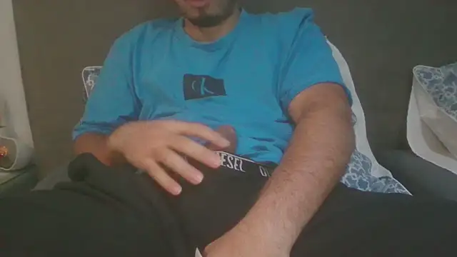 userre08 online show from December 18, 11:56 pm