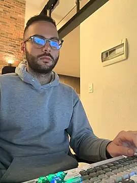 notnova1 online show from December 2, 6:22 pm