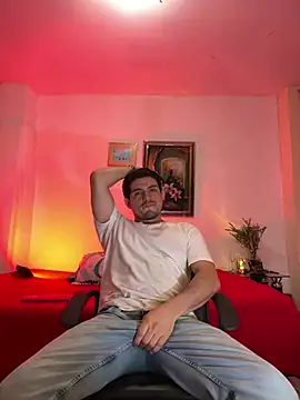 williamsmiiths16 online show from April 7, 11:54 am