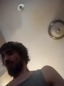 bigjohnson2914 online show from April 11, 5:27 pm