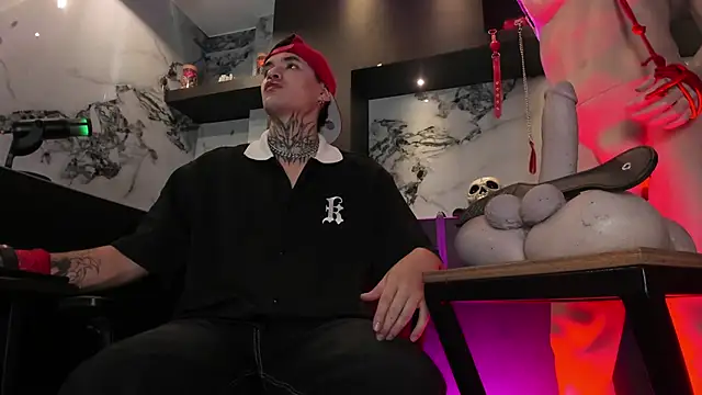 AlecBanne online show from February 9, 11:31 pm