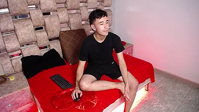 KathyAiden online show from March 2, 8:05 pm