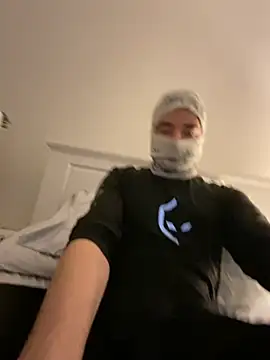 phantom898983 online show from March 25, 8:35 pm