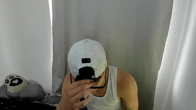 angel boy sex online show from December 17, 7:53 pm