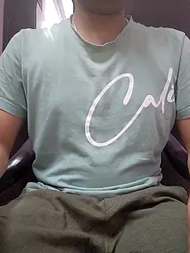 rahuloves online show from April 10, 4:36 pm