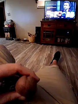 Hereimfree69 online show from March 7, 11:57 pm