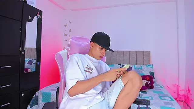 Michael Jordan zz online show from March 20, 2:59 am