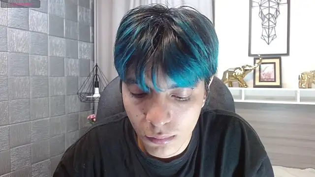 CodyTaylor  online show from December 14, 12:34 pm