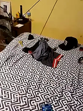 Roberto772 online show from February 27, 4:50 pm