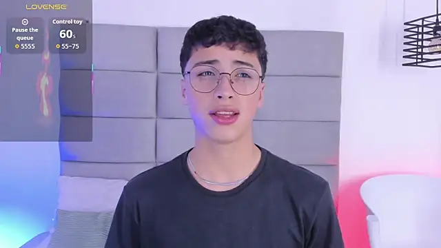 JoshClaarktt online show from March 19, 4:26 am