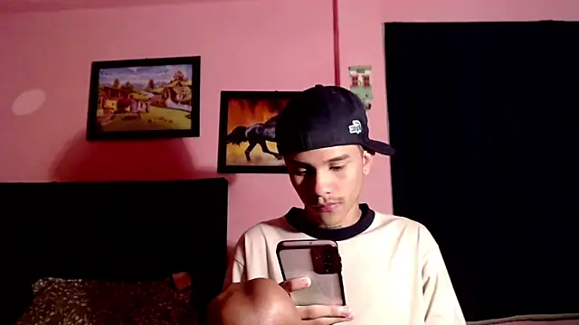 andy star12 online show from December 16, 10:39 pm