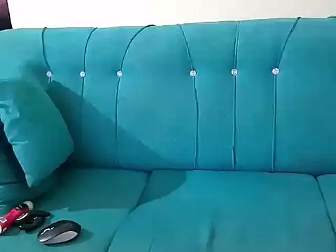 Johnsxy95 online show from December 17, 6:25 pm