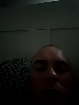 hereshappyguy67 online show from December 16, 9:44 pm