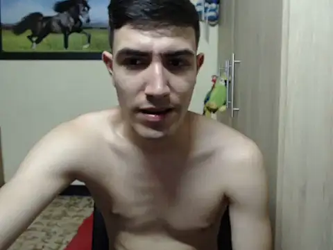 thiago collins9 online show from February 1, 10:19 pm