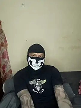 CharlieXXX67 online show from February 8, 1:26 pm