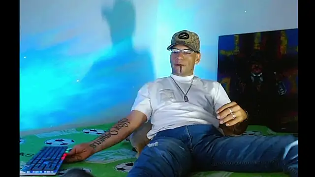 Alphamaster 92 online show from April 8, 3:07 am