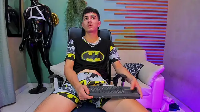 alejo gray  online show from December 22, 2:36 pm