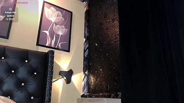 Derenn  online show from January 17, 10:55 pm