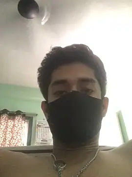 karan72819 online show from March 25, 6:50 am