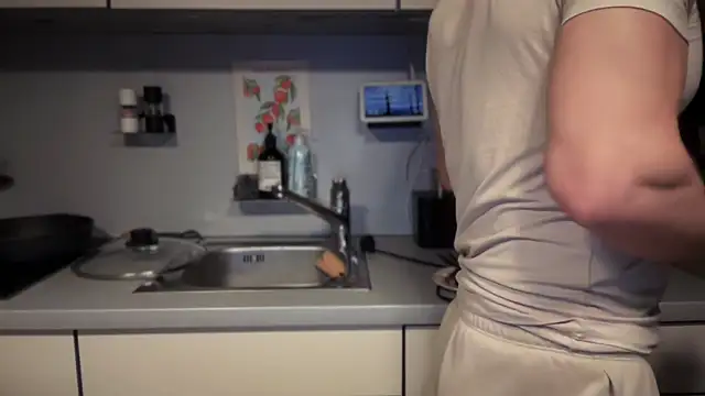 muscle hair3 elias online show from January 5, 6:00 pm