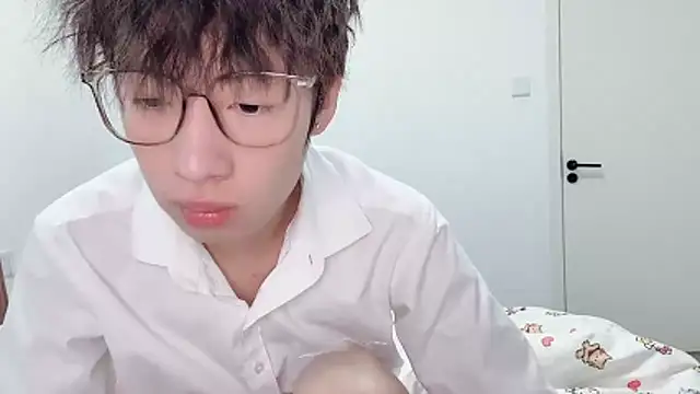 afahyu online show from February 3, 2:42 am