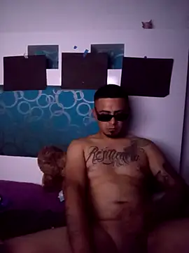 diablitoooxxx online show from April 8, 8:58 am