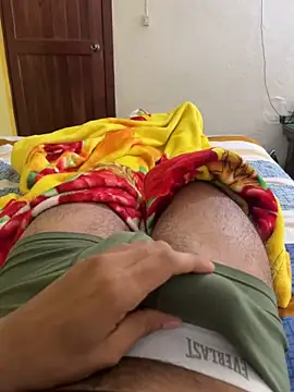 calientmex online show from February 14, 4:02 pm