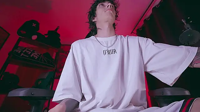 Olliver   y online show from January 14, 2:49 am