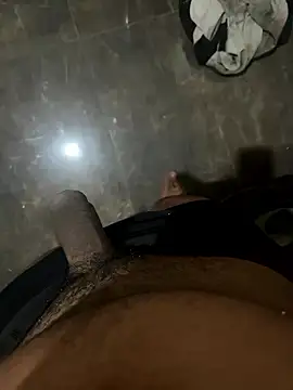 luisaikxbh online show from January 7, 10:42 am