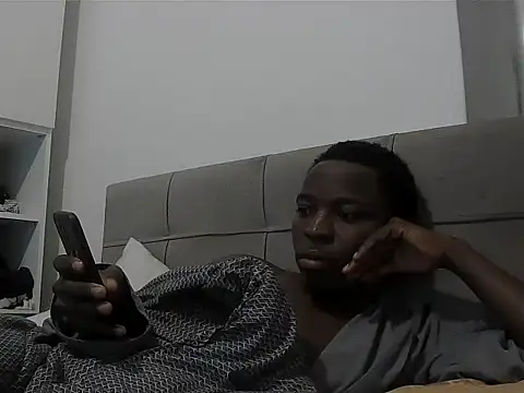 Bigchocco online show from February 20, 11:45 am