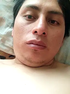 Javy1234512 online show from November 17, 3:04 pm