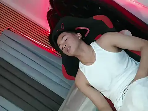 asian maxx online show from January 12, 2:04 am