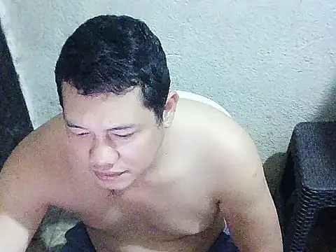 UrAsianGuy90 online show from March 30, 5:19 am