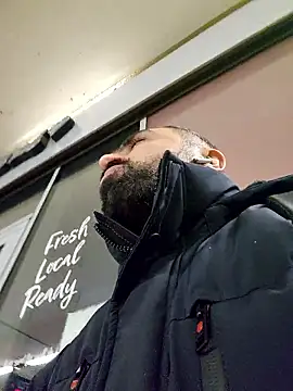 Moh 197 online show from February 12, 11:33 pm